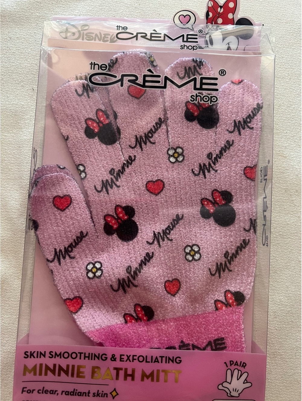 The Crème Shop Minnie Mouse Pair Of Bath Mitts (2 Gloves)